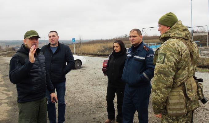 Підготовка до відкриття КПВВ «Золоте»на контролі Міністерства з питань тимчасово окупованих територій та райдержадміністрації Підготовка до відкриття КПВВ «Золоте»на контролі Міністерства з питань тимчасово окупованих територій та райдержадміністрації