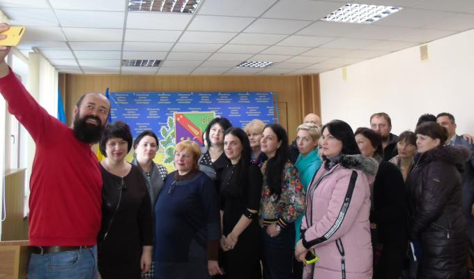 Майбутнє Попаснянщини в наших руках! Майбутнє Попаснянщини в наших руках!