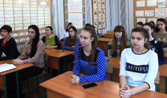 Для дівчат-старшокласниць проведено профілактично-виховний захід з попередження онкозахворювань Для дівчат-старшокласниць проведено профілактично-виховний захід з попередження онкозахворювань