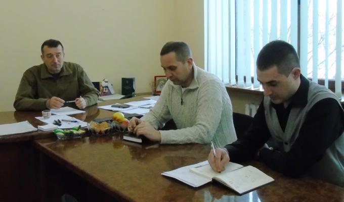 Попаснянська райдержадміністрація віршує питання опалення у Гірському та Золотому Попаснянська райдержадміністрація віршує питання опалення у Гірському та Золотому