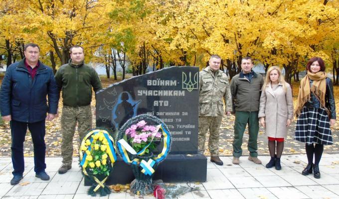 Ваш подвиг нам ніколи не забути!