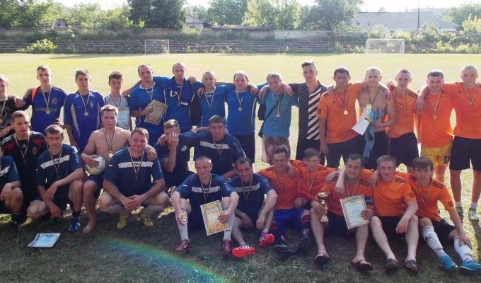 В Гірському пройшли районні змагання з футболу. В Гірському пройшли районні змагання з футболу.