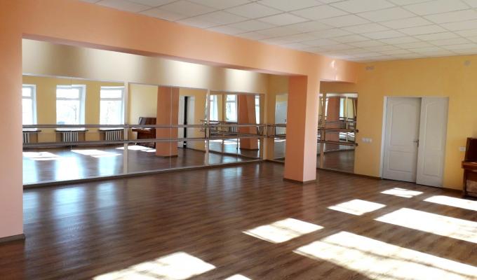 Якісне дозвілля розпочинається з ремонту закладів культури Якісне дозвілля розпочинається з ремонту закладів культури
