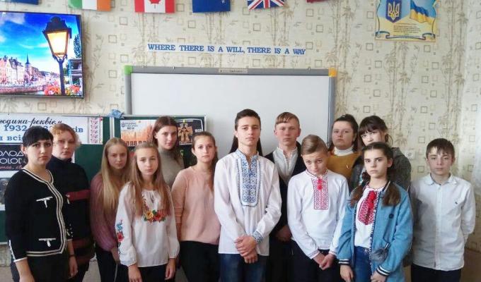 Засвіти свічу пам'яті Засвіти свічу пам'яті