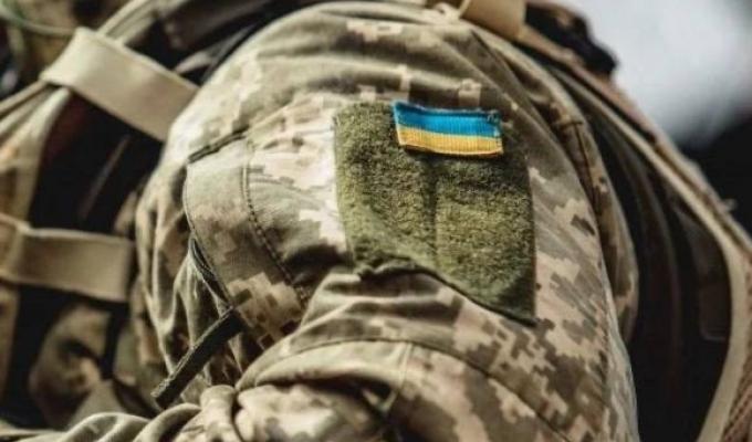Цьогоріч за відповідними цільовими програмами шести громад Сіверськодонецького району військовослужбовцям, членам їх родин та родинам загиблих захисників виплачено більше як 45,5 млн гривень Цьогоріч за відповідними цільовими програмами шести громад Сіверськодонецького району військовослужбовцям, членам їх родин та родинам загиблих захисників виплачено більше як 45,5 млн гривень