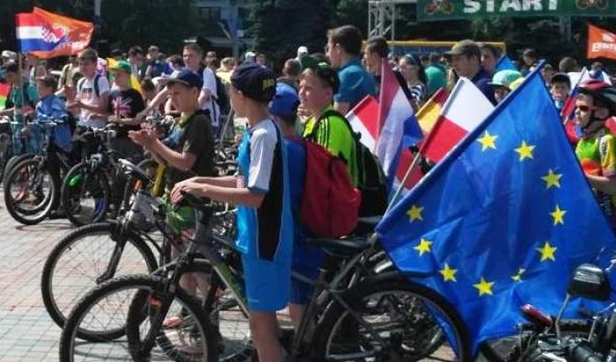 Запрошуємо долучитися до велопробігу присвяченому святкуванню Дня Європи Запрошуємо долучитися до велопробігу присвяченому святкуванню Дня Європи