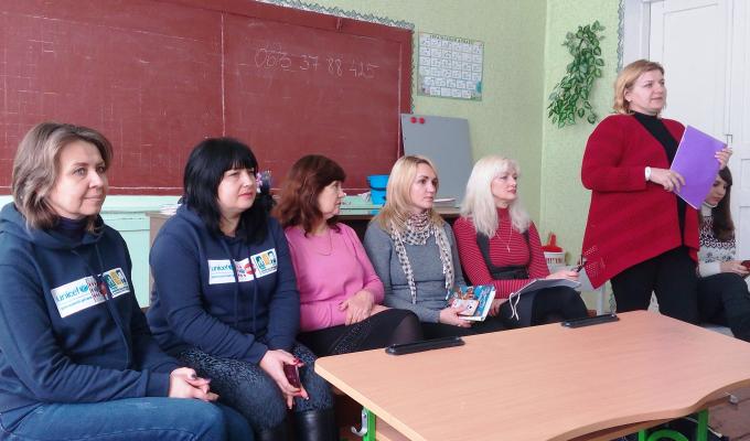 В Попаснянському районі продовжується впровадження пілотного проекту з попередження гендерного та домашнього насильства "Відповідальність починається із нас" В Попаснянському районі продовжується впровадження пілотного проекту з попередження гендерного та домашнього насильства "Відповідальність починається із нас"