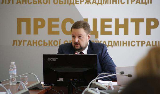 Держагентство автодоріг України має владнати ситуацію, що склалася навколо експлуатаційного утримання доріг Луганщини, – Сергій Філь Держагентство автодоріг України має владнати ситуацію, що склалася навколо експлуатаційного утримання доріг Луганщини, – Сергій Філь