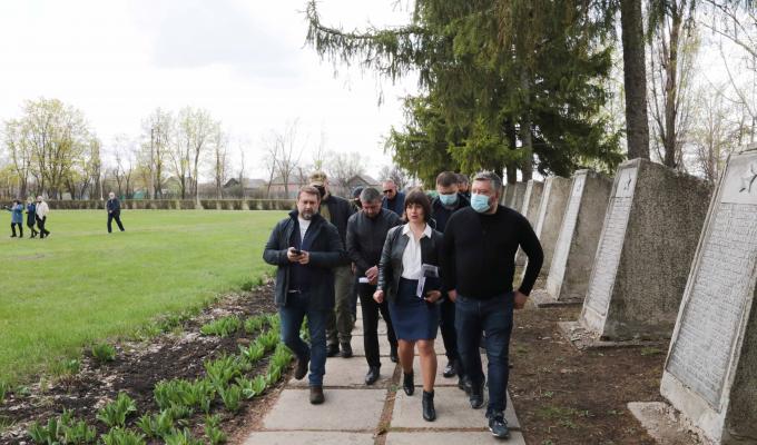 До 8 травня в Міловому збудують пам’ятний Дзвін До 8 травня в Міловому збудують пам’ятний Дзвін