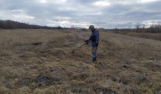 Піротехніками на Луганщині виявлений та вилучений один артилерійський снаряд Піротехніками на Луганщині виявлений та вилучений один артилерійський снаряд
