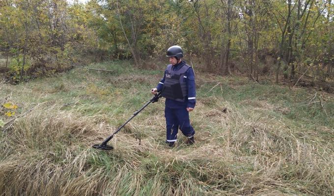 Піротехніками на Луганщині виявлено та вилучено 64 одиниці вибухонебезпечних предметів Піротехніками на Луганщині виявлено та вилучено 64 одиниці вибухонебезпечних предметів
