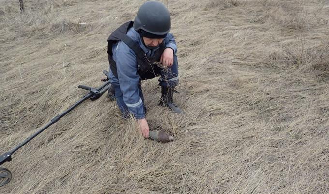 Піротехніками на Луганщині виявлено та вилучено 57 одиниць вибухонебезпечних предметів Піротехніками на Луганщині виявлено та вилучено 57 одиниць вибухонебезпечних предметів