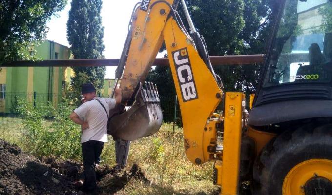 В Гірському розпочато роботи із заміни водогону В Гірському розпочато роботи із заміни водогону