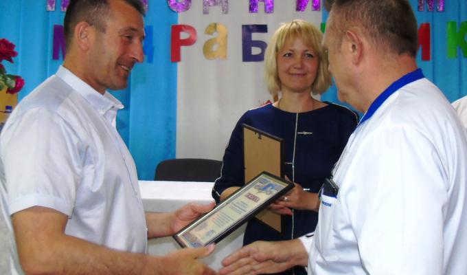 Голова привітав медпрацівників району з професійним святом. Голова привітав медпрацівників району з професійним святом.