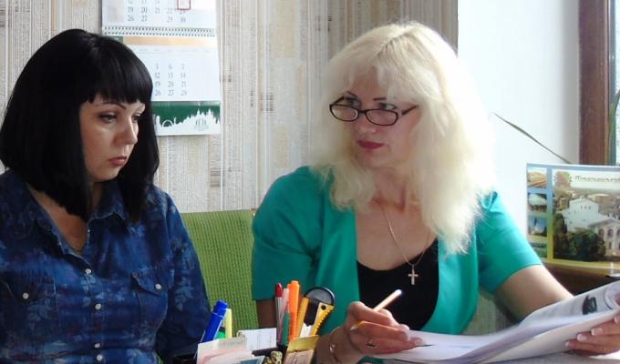 В п'ятницю відбулось засідання районної комісії з призначення матеріальної допомоги. В п'ятницю відбулось засідання районної комісії з призначення матеріальної допомоги.