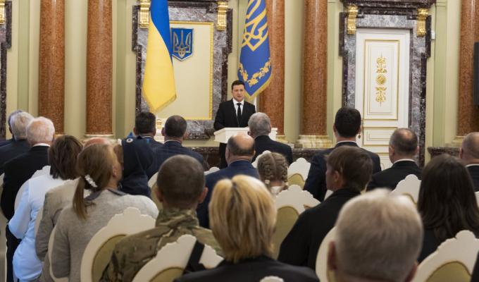 Президент: Рятувальники – це справжні герої сьогодення, і ми пишаємося ними Президент: Рятувальники – це справжні герої сьогодення, і ми пишаємося ними