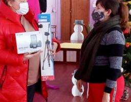 Врубівські дітлахи з гуртку фотолюбителів отримали новорічний подарунок