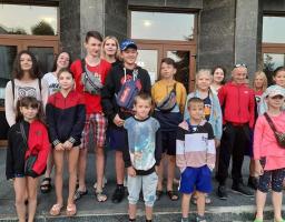 Попаснянські дітлахи вирушили на відпочинок до Бердянська
