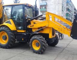 Комунальне господарство міста Золоте поповнилося спецтехнікою: екскаватором-навантажувачем та двома причепами до трактору