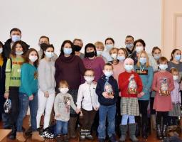 Заступник голови Луганської ОДА завітала до Попасної привітати дітей з прийдешніми Новорічними святами