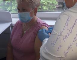 Керівник Кремінської організації ветеранів України Олександра Старикова відсьогодні має захист від COVID-19