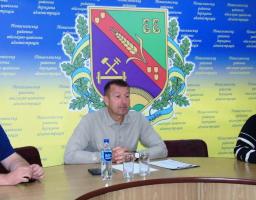 В Попаснянській райдержадміністрації відбулась апаратна нарада присвячена економічному розвитку та покращенню інфраструктури району