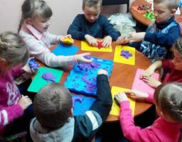 Для дітей пройшло заняття із кінетичним піском