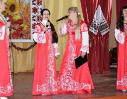 Колектив Попаснянського районного будинку культури презентув на Сумщині театралізовану програму «ВАС ВІТАЮТЬ ПОПАСНЯНИ»