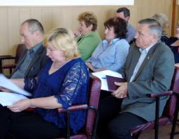 Відбулася робоча нарада з головами міських і селищних рад та керівниками військово-цивільних адміністрацій району.