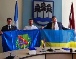 Підписано першу міжнародну угоду про співпрацю між Попаснянщиною та містом Огре Латвійської Республіки.