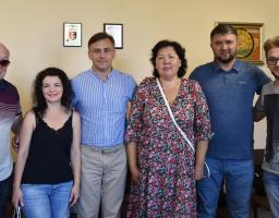 Роман Власенко подякував артистам міжнародного фестивалю «Шлягер року» за виступ  