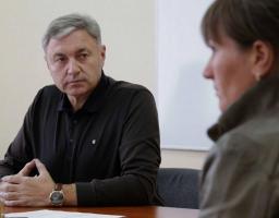 Юрій Гарбуз доручив виділити кошти родині на відновлення будинку після пожежі