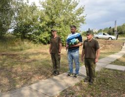 Роман Власенко вручив відзнаки військовим та вшанував пам'ять загиблих захисників Луганщини