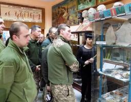 Бійці відвідали Попаснянський районний краєзнавчий музей