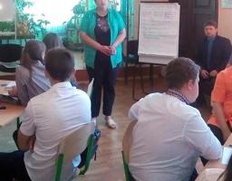 До Дня Перемоги у другій світовій  війні учні старших класів прийняли участь в історичному диспуті 