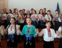 На Попаснянщині відбувся районний конкурс патріотичної пісні «Мені довірена пісня»
