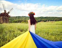 23 серпня Попаснянщина разом із всією Україною святкуватиме День Державного Прапора України