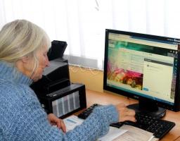 У Попаснянській районній бібліотечній системі відбулося фінальне заняття чергової групи «Школи комп'ютерної грамотності».