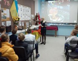 В Попаснянському районному краєзнавчому музеї до 75-ї річниці вигнання нацистів з України було проведено урок пам’яті.