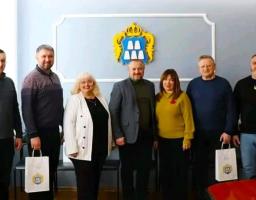 Представники двох районів Луганщини зустрілись із керівництвом Долинської громади, що на Прикарпатті