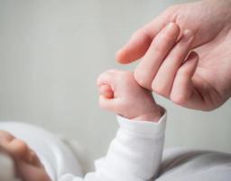 Реабілітація дітей до трьох років, які народилися передчасно або хворими, є безоплатною для сімей внутрішньо переміщених осіб