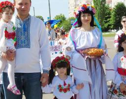 Цікаво та незвично пройшло цьогоріч на Попаснянщині свято Вишиванки
