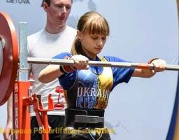Попаснянка Крістіна Лєонєнко вдруге завоювала титул чемпіонки Європи з класичного пауерліфтингу серед дівчат