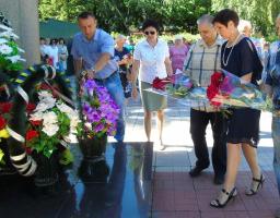 На Попаснянщині вшанували пам'ять жертв Другої світової війни.