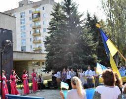 У громадах Сєвєродонецького району пройшли церемонії підняття Державного Прапору України: Кремінна
