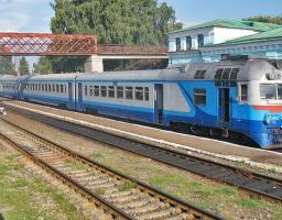 З 01 червня буде частково відновлено рух залізничного транспорту на Донецькі залізниці