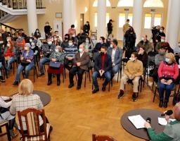 Роман Власенко взяв участь в обговоренні результатів дослідження умов та перспектив соціальної і трудової реабілітації осіб з інвалідністю