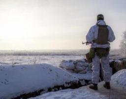 Внаслідок обстрілу у селі Троїцьке постраждали військовослужбовці