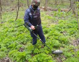 Піротехніками на Луганщині виявлено та вилучено 21 мінометну міну 