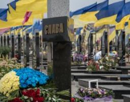 У двох громадах району передбачена компенсація витрат на встановлення пам'ятників на могилах загиблих захисників